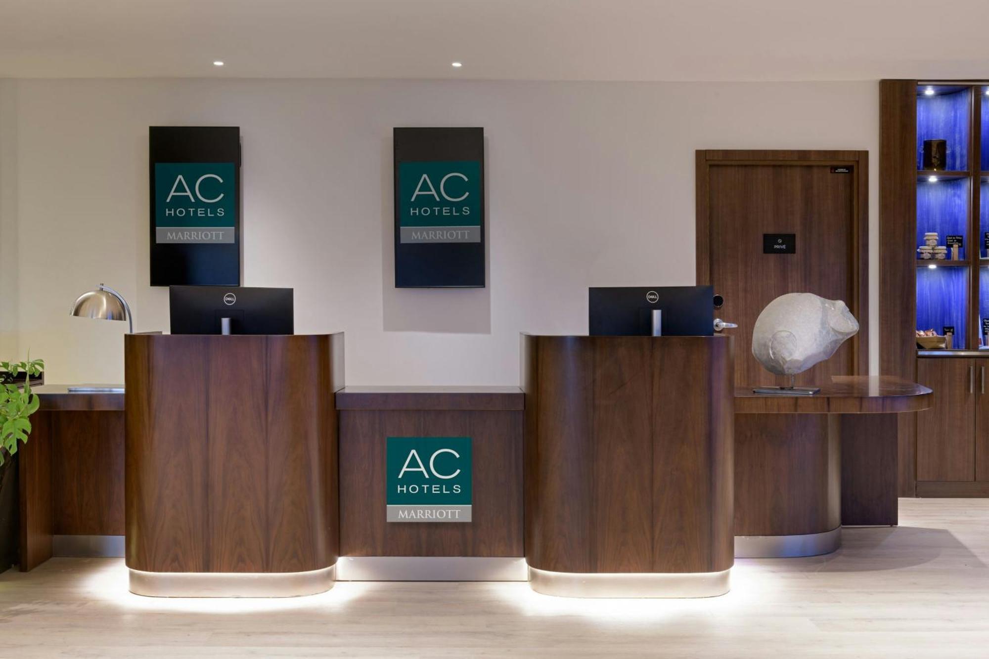 Ac Hotel By Marriott Saint-Julien-En-Genevois Exterior foto
